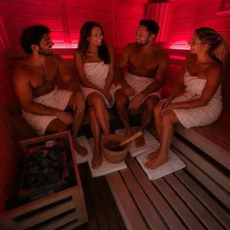 All-in Rhein-main - Whirlpool, Pool, Sauna, Fitness & Workspace! *